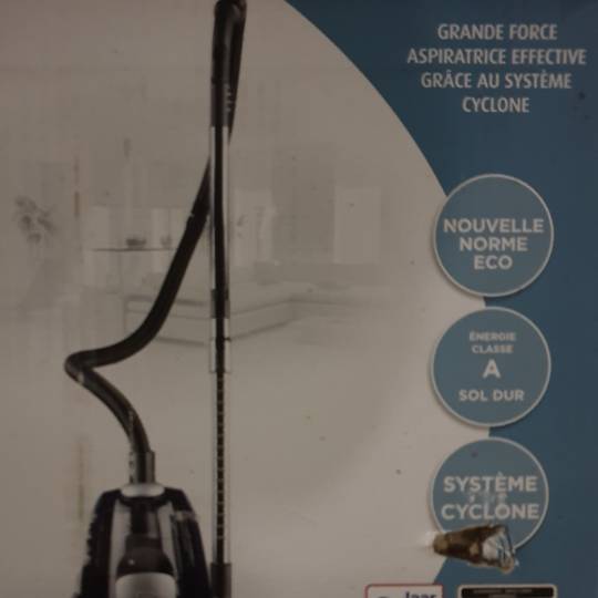 Vacuum cleaner Quigg (ALDI)